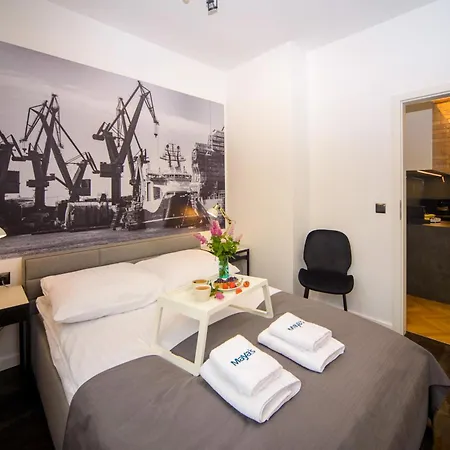 Apartament Maya's Flats & 63 - 3 On Chlebnicka Street Old Town
